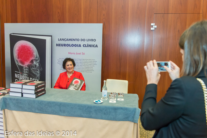 Dia 3 - APRESENTAÇÃO LIVRO DE MARIA JOSÉ SÁ